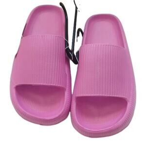 My Soft Girls Hot Pink Cloud Slides Size 5/6 EVA Cushion Shower Slippers NWT